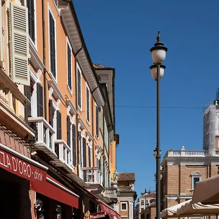 In Piazza 'Apartments & Relax' Ravenna Exterior photo